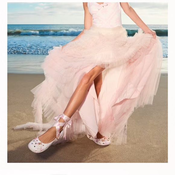 LoveShackFancy x Crocs Classic Ballet Flat - Picture 13 of 15